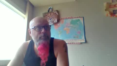 Snapshot of gregrev chatting on 05/13/26, 09:33 gregrev online show from 05/13/26, 09:33