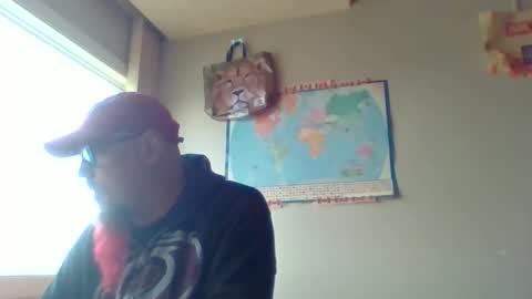 Snapshot of gregrev chatting on 06/10/26, 10:19 gregrev online show from 06/10/26, 10:19