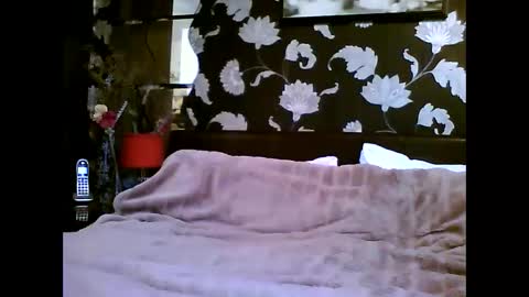 gregwest200519493 online show from 02/04/26, 08:42