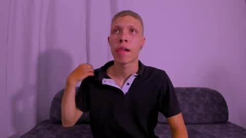 Snapshot of greiberland chatting on 04/14/26, 12:05 greiberland online show from 04/14/26, 12:05