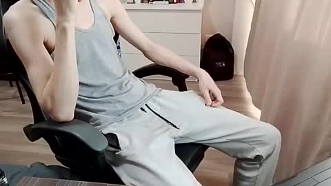 Felix online show from 01/17/26, 09:03