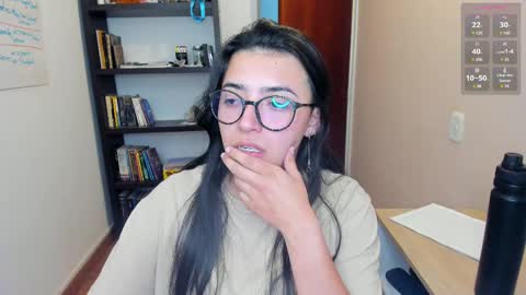 Greta online show from 02/19/25, 01:08