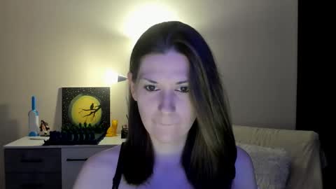 Snapshot of gretamiln chatting on 09/10/25, 10:32 Greta online show from 09/10/25, 10:32