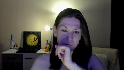 Snapshot of gretamiln chatting on 09/13/25, 09:36 Greta online show from 09/13/25, 09:36