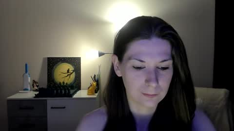 Snapshot of gretamiln chatting on 10/02/25, 09:33 Greta online show from 10/02/25, 09:33