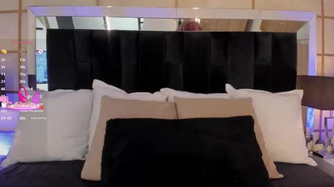 Greta Velvet  online show from 10/26/25, 02:12