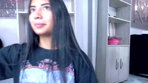 Gretel  online show from 04/21/26, 03:13