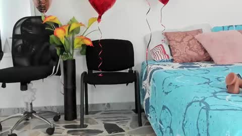 Gretel online show from 03/04/25, 07:54