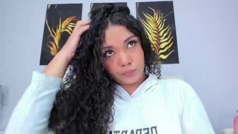 Marii online show from 03/02/25, 12:22