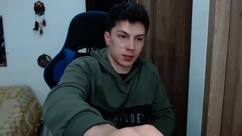 griego01 online show from 01/05/25, 03:32