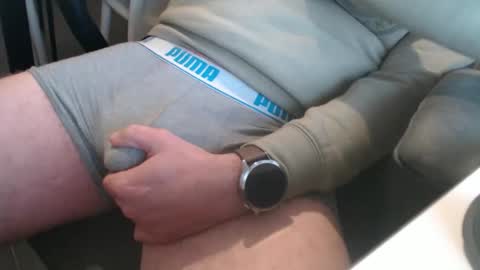 Snapshot of griesie chatting on 01/18/26, 11:30 Griesie online show from 01/18/26, 11:30