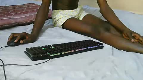 grillzhotz online show from 07/06/26, 07:38