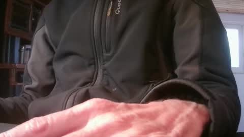 Grim online show from 11/09/25, 04:05