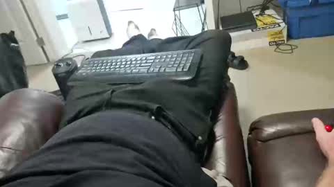 Snapshot of grimetimettr chatting on 01/29/25, 03:01 GrimeTime online show from 01/29/25, 03:01