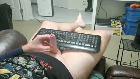 Snapshot of grimetimettr chatting on 02/14/25, 11:31 GrimeTime online show from 02/14/25, 11:31