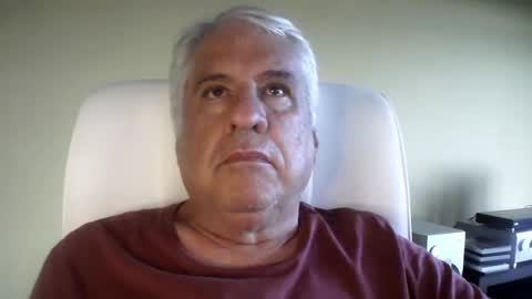 Snapshot of grisa01 chatting on 11/20/25, 08:19 grisa01 online show from 11/20/25, 08:19