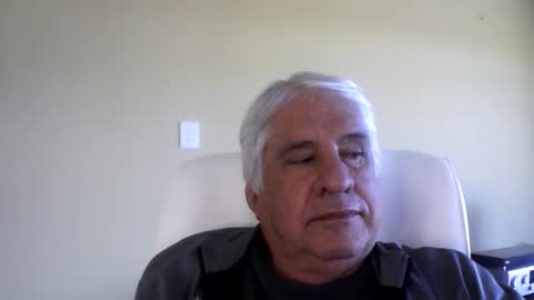 Snapshot of grisa01 chatting on 11/26/25, 12:28 grisa01 online show from 11/26/25, 12:28