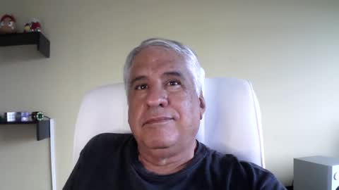 Snapshot of grisa01 chatting on 12/14/25, 03:06 grisa01 online show from 12/14/25, 03:06