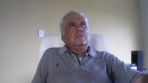 Snapshot of grisa01 chatting on 01/05/26, 06:11 grisa01 online show from 01/05/26, 06:11