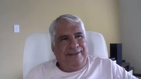 Snapshot of grisa01 chatting on 02/25/26, 05:22 grisa01 online show from 02/25/26, 05:22