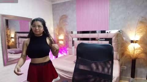    online show from 12/17/25, 07:09