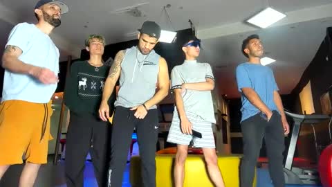 GRIVALS. THOMAS AND DAMIAND online show from 12/10/24, 12:50