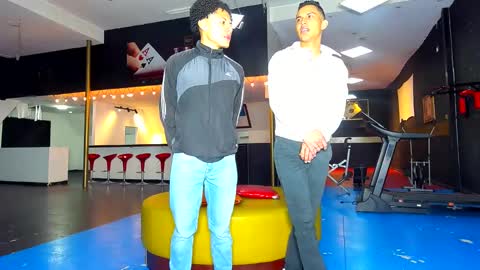 GRIVALS. THOMAS AND DAMIAND online show from 12/15/24, 11:34