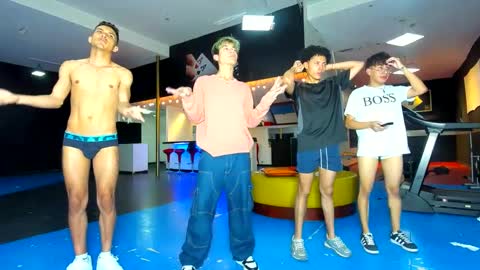 GRIVALS. THOMAS AND DAMIAND online show from 12/17/24, 09:27