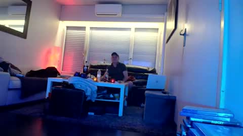 grives13 online show from 02/15/26, 04:31