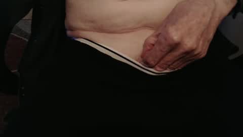 griz01 online show from 12/26/24, 02:27