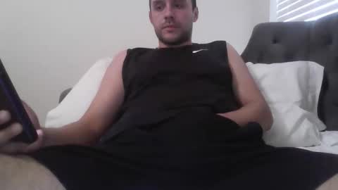 Snapshot of grnde789 chatting on 12/18/25, 09:10 grnde789 online show from 12/18/25, 09:10