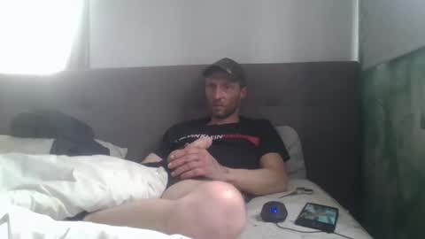 Snapshot of groter101104614 chatting on 04/04/26, 01:08 pornmoduson online show from 04/04/26, 01:08