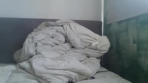 Snapshot of groter101104614 chatting on 04/06/26, 02:40 pornmoduson online show from 04/06/26, 02:40