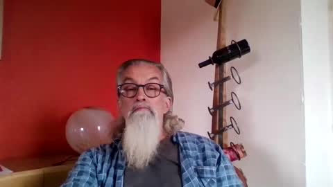 Grybear online show from 11/05/25, 10:04