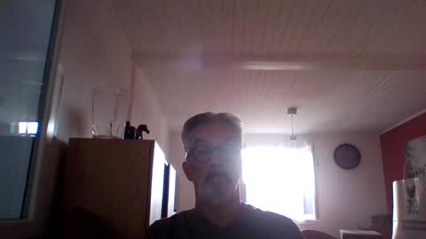 Snapshot of grybear60 chatting on 06/02/26, 05:42 Grybear online show from 06/02/26, 05:42