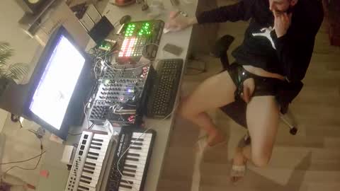 gryzoon online show from 02/20/26, 03:14