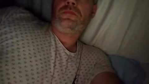 Snapshot of grzegorz34 chatting on 01/25/25, 11:22 Greg online show from 01/25/25, 11:22