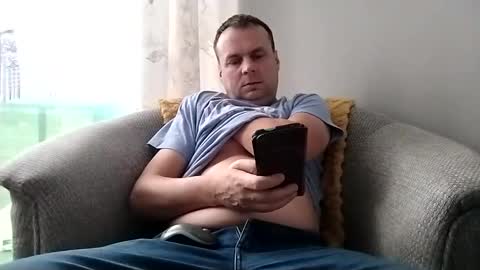 Snapshot of grzes1976 chatting on 01/15/25, 10:49 grzes1976 online show from 01/15/25, 10:49