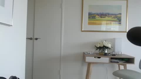 gstring_aussie_phil online show from 02/18/26, 03:24