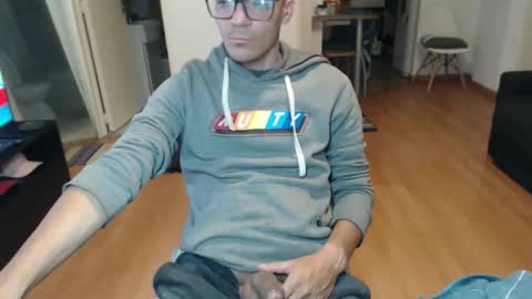 guachin_new online show from 04/12/26, 12:59
