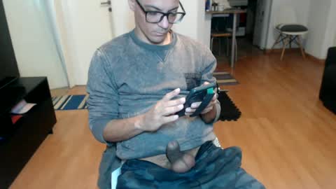 guachin_new online show from 06/25/26, 05:07