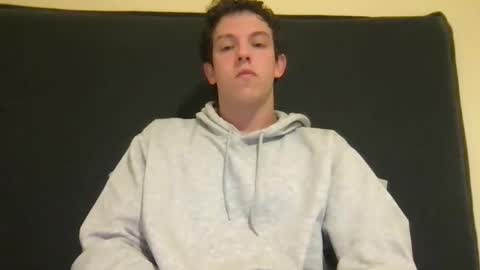 guapogringo03 online show from 10/19/25, 04:29