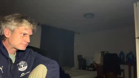 Snapshot of guardiannif_ chatting on 02/20/25, 04:07 guardiannif_ online show from 02/20/25, 04:07