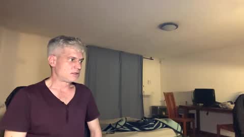 Snapshot of guardiannif_ chatting on 02/25/25, 09:13 guardiannif_ online show from 02/25/25, 09:13