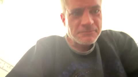 Snapshot of guardiannif_ chatting on 03/02/25, 03:27 guardiannif_ online show from 03/02/25, 03:27