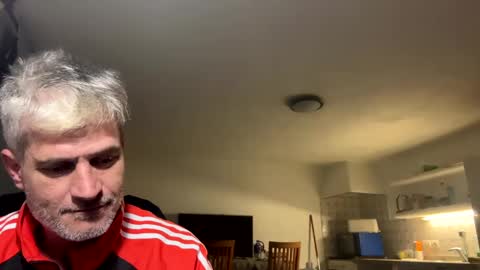 Snapshot of guardiannif_ chatting on 03/05/25, 01:31 guardiannif_ online show from 03/05/25, 01:31