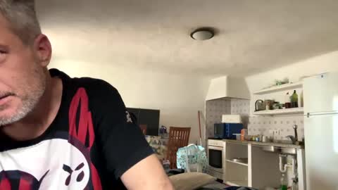 Snapshot of guardiannif_ chatting on 03/06/25, 01:03 guardiannif_ online show from 03/06/25, 01:03