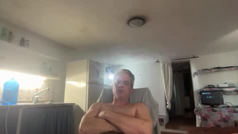 Snapshot of guardiannif_ chatting on 02/01/26, 03:54 guardiannif_ online show from 02/01/26, 03:54