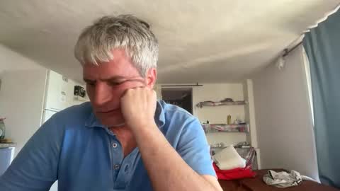 Snapshot of guardiannif_ chatting on 02/20/26, 07:54 guardiannif_ online show from 02/20/26, 07:54