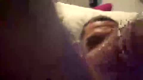 Snapshot of gucci4u2 chatting on 03/31/26, 04:46 gucci4u2 online show from 03/31/26, 04:46